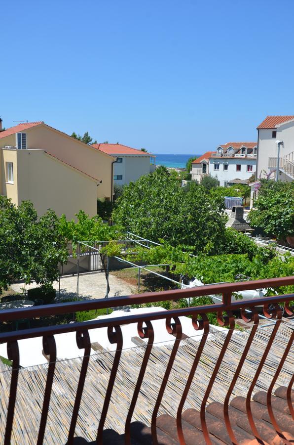 Apartments Dara Рогозниця Екстер'єр фото