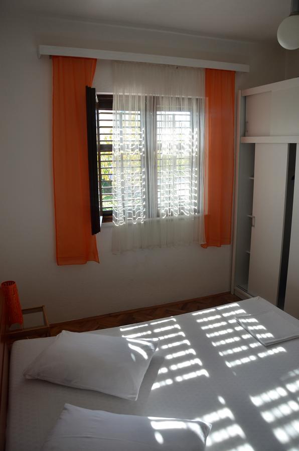 Apartments Dara Рогозниця Екстер'єр фото