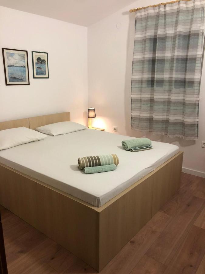 Apartments Dara Рогозниця Екстер'єр фото